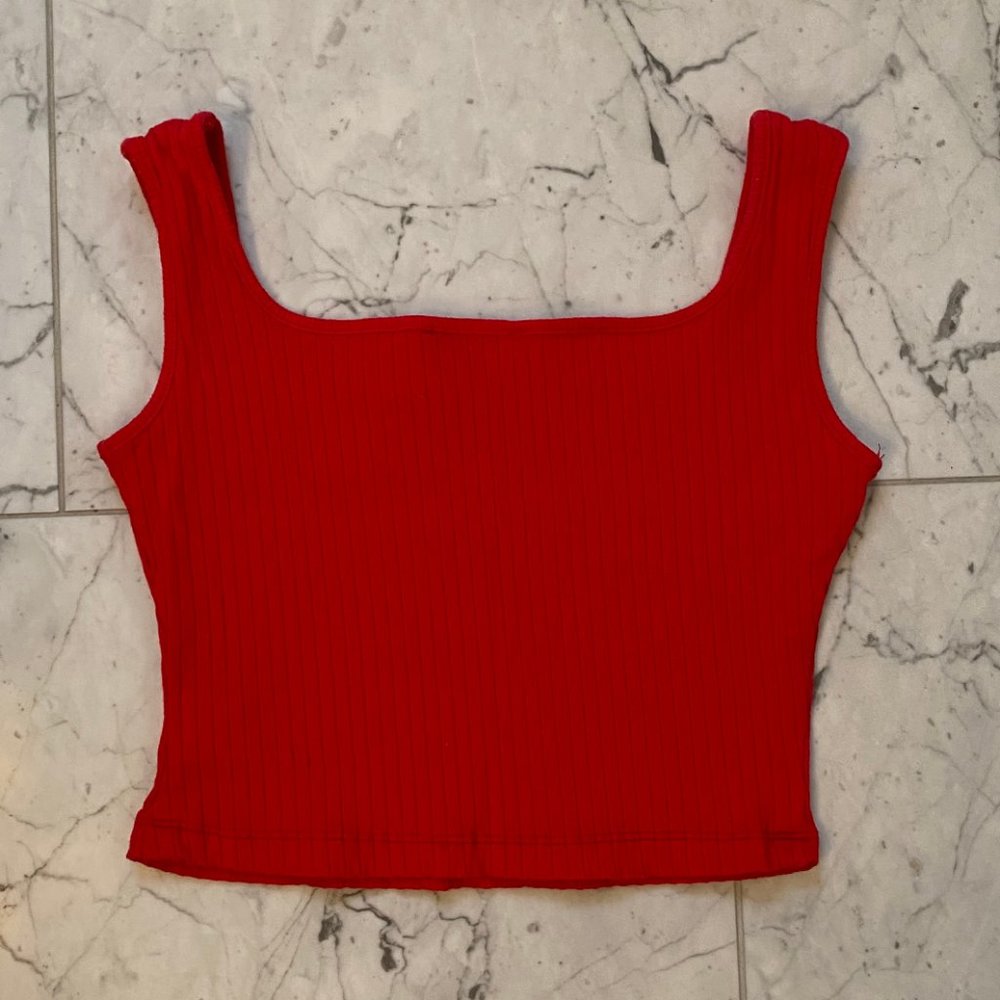 Ruby Red Shein Tank Top - Picture 2 of 4